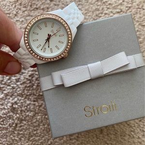 Stroili Oro. Italian brand sport watch. Color white. Perfectly new.